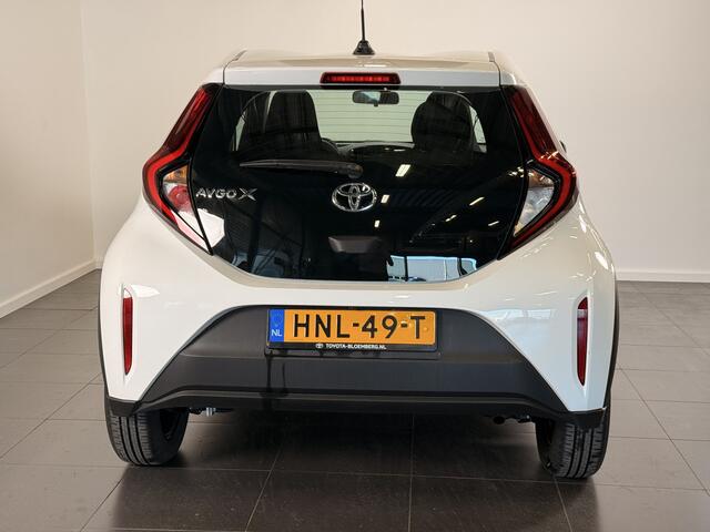 Toyota AYGO X 1.0 VVT-i MT Play | Apple Carplay | Achteruitrijcamera |