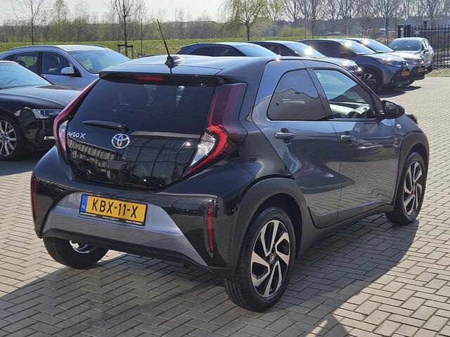 Toyota AYGO X 1.0 VVT-i MT Pulse Two Tone Fabrieksgarantie