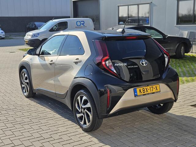 Toyota AYGO X 1.0 VVT-i MT Pulse Two Tone Fabrieksgarantie