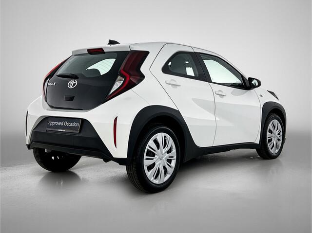 Toyota AYGO X 1.0 VVT-i MT Play | BTW Voertuig | Achteruitrijcamera | 1ste eigenaar |