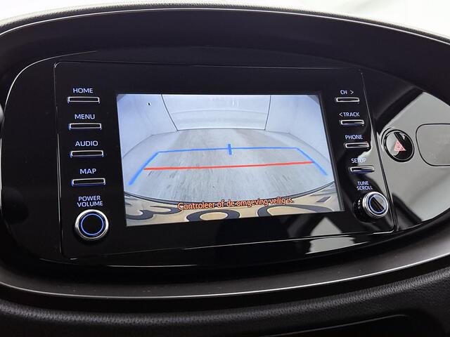 Toyota AYGO X 1.0 VVT-i MT Play | BTW Voertuig | Achteruitrijcamera | 1ste eigenaar |