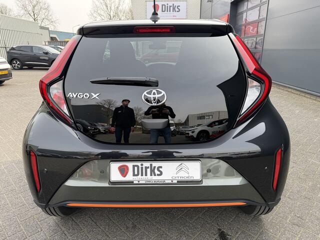 Toyota AYGO X 1.0 VVT-i MT Limited (Camera - Automatische Airco - Stoelverwarming - Keyless Entry - LED - Parkeersensoren V+A - Navigatie - Adap. Cruise Controle - 18")
