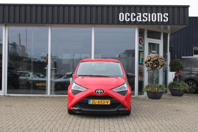 Toyota AYGO 1.0 VVT-i x-fun