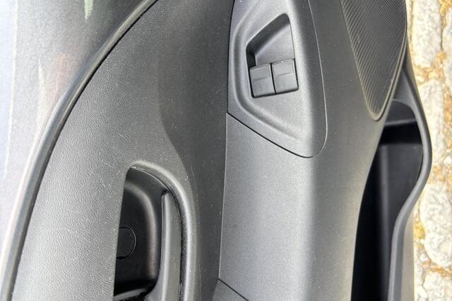 Toyota AYGO 1.0 VVT-i x-fun, Bluetooth, Airco!