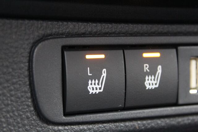 Toyota AYGO X 1.0 VVT-i MT first | Rijklaar | Stoelverw. | Clima | LED | Adap. cruise | Apple/Android | Camera