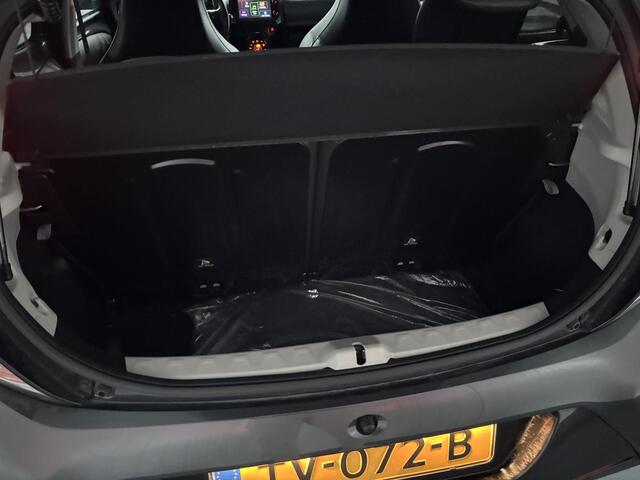 Toyota AYGO 1.0 VVT-i x-joy