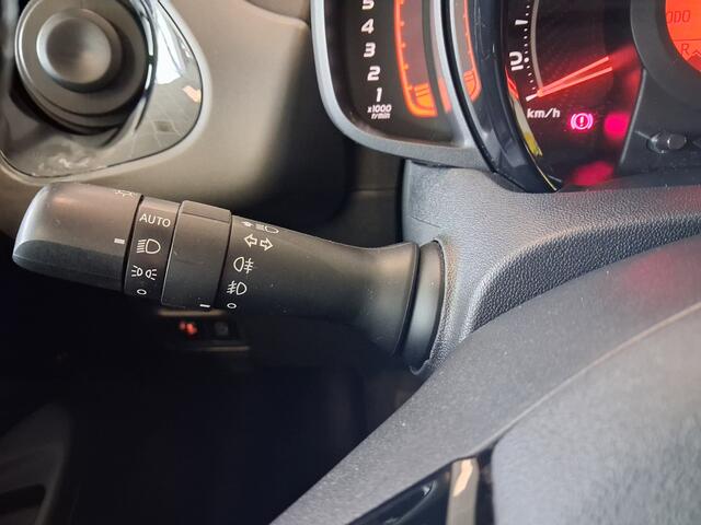 Toyota AYGO 1.0 VVT-i x-joy