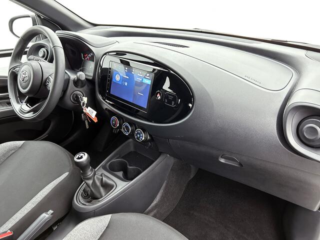 Toyota AYGO X 1.0 VVT-i MT Play