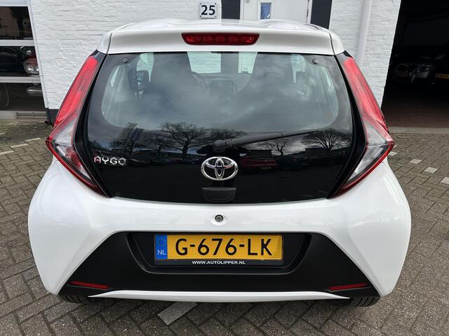 Toyota AYGO 1.0 VVT-i x /Nieuwe apk bij aflevering/Radio usb/1e Eigenaar