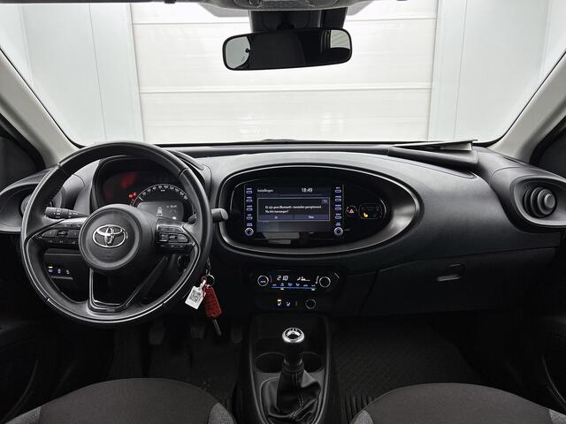 Toyota AYGO X 1.0 VVT-i MT Pulse | BTW Voertuig | Stoelverwarming | Achteruitrijcamera |