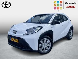 toyota-aygo-x-1.0-vvt-i-mt-play