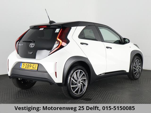 Toyota AYGO X 1.0 BLACK & WHITE SPECIAL EDITION GARANTIE 6-2033 CARPLAY NAVIGATIE.ADAPTIEVE CRUISE. SPECIAL EDITION PACK