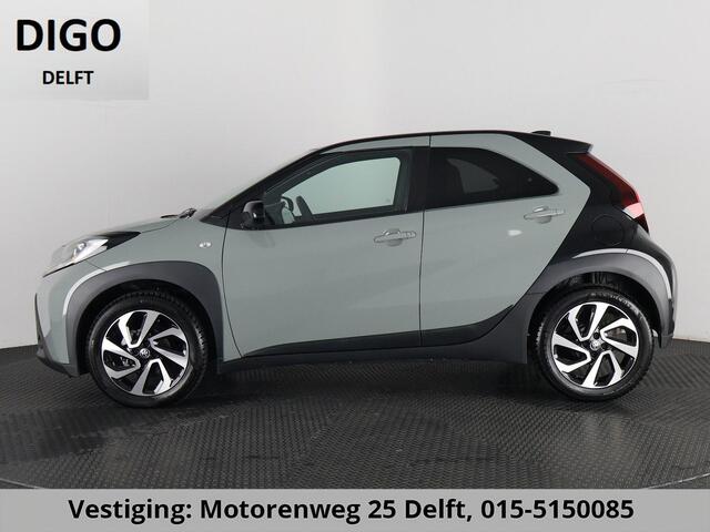 Toyota AYGO X 1.0 VVT-i PULSE PACK BI-TONE GARANTIE 3-2035! CARPLAY NAVI.STOELVERWARMING. ADAPTIVE CRUISE CONTROLL