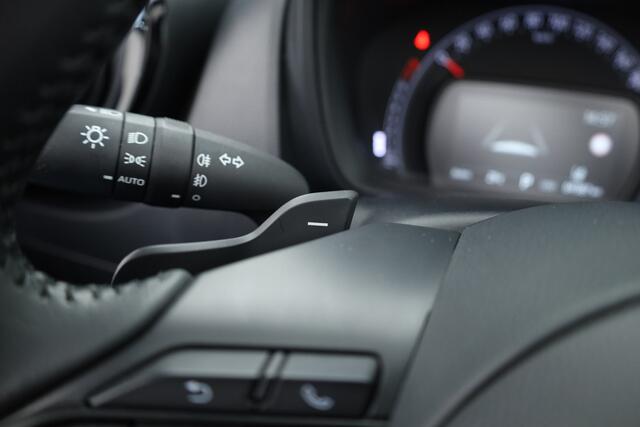 Toyota AYGO X 1.0 VVT-i S-CVT Envy | Softtop | JBL Audio | Adapt. Cruise | Camera | Apple CarPlay | LED | 18''