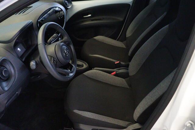 Toyota AYGO X 1.0 VVT-i S-CVT Play Automaat | APPCONNECT | AIRCO | CAMERA | ADAP CRUISE | LANE-ASSIST |