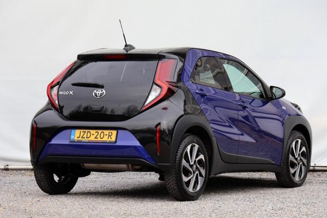Toyota AYGO 1.0 VVT-i MT Pulse - 72 pk **Bi-tone / Camera / Carplay