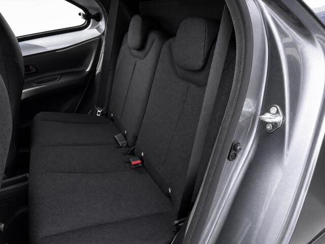 Toyota AYGO X Hybrid 115 play | Comfort Pack & Active Pack | Achteruitrijcamera | Apple Carplay/Android Auto | Voorstoelen verwarmd | Carkit | DAB | LED |
