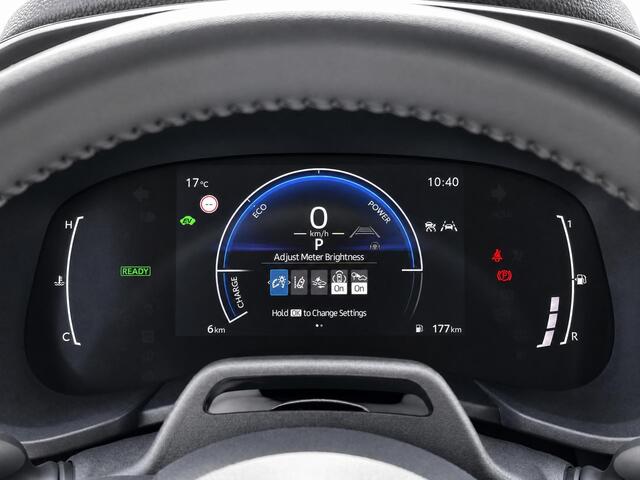 Toyota AYGO X Hybrid 115 play | Comfort Pack & Active Pack | Achteruitrijcamera | Apple Carplay/Android Auto | Voorstoelen verwarmd | Carkit | DAB | LED |