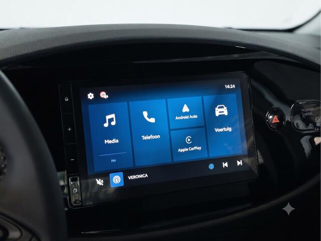 Toyota AYGO X Hybrid 115 play | Comfort Pack & Active Pack | Achteruitrijcamera | Apple Carplay/Android Auto | Voorstoelen verwarmd | Carkit | DAB | LED |
