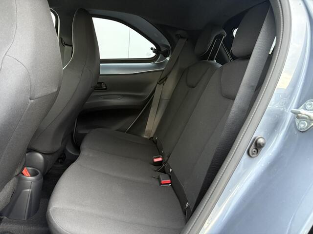 Toyota AYGO X 1.0 VVT-i MT Pulse / Airco / Achteruitrijcamera / Cruise Control / Apple CarPlay/Android Auto /