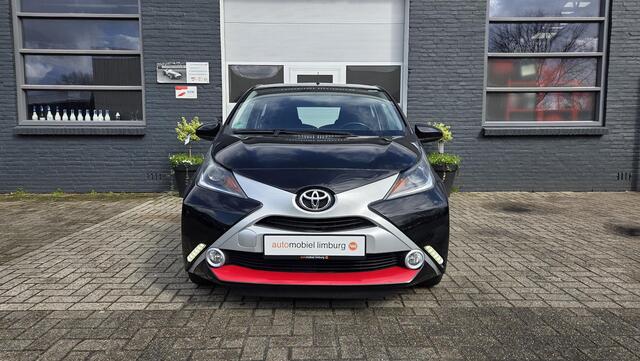Toyota AYGO 1.0 VVT-i x-clusiv | VOL AIRCO | CAMERA| KEYLESS | VOLLEDIGE ONDERHOUDSHISTORIE