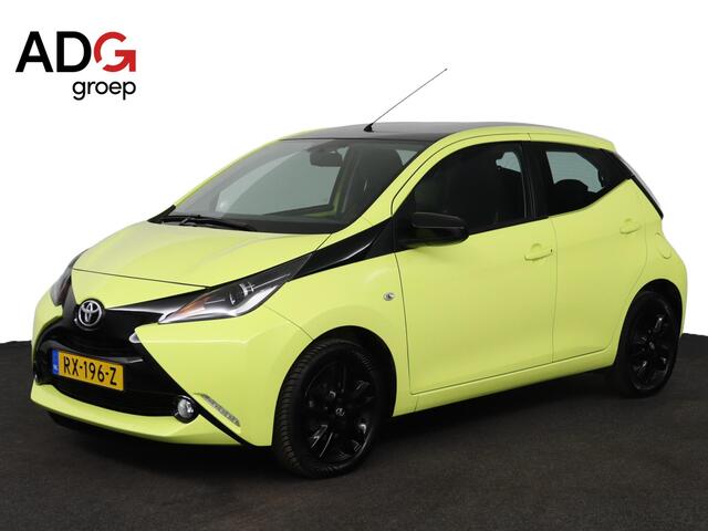 Toyota AYGO 1.0 VVT-i x-cite | Automaat | Parkeer camera | Bluetooth |