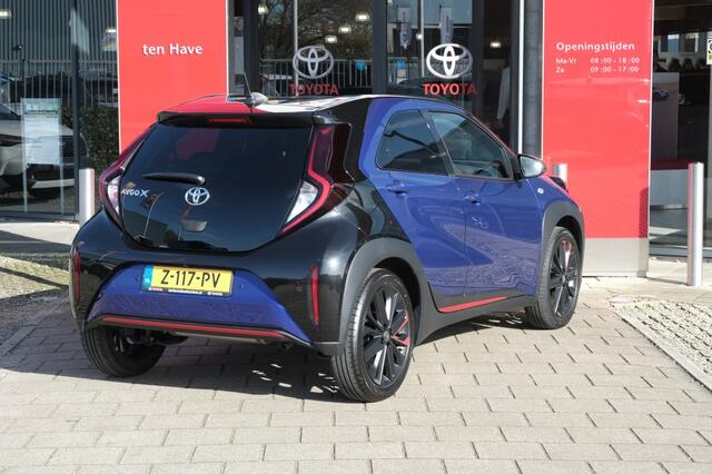 Toyota AYGO X 1.0 VVT-i S-CVT Premium Automaat | Smart Entry | JBL Audio | LED