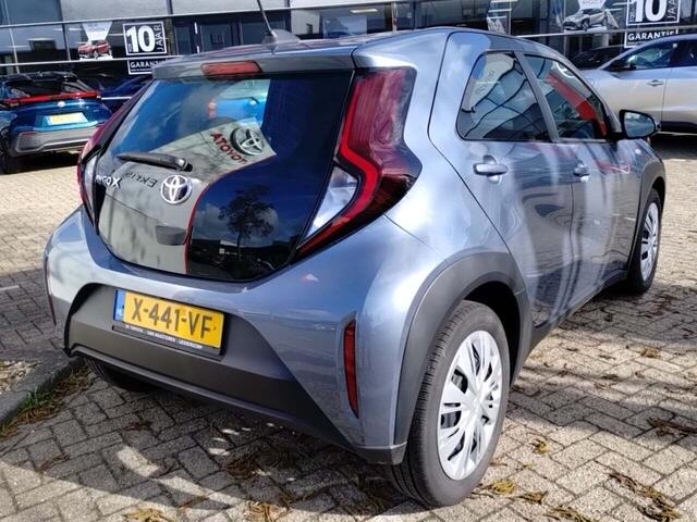 Toyota AYGO X 1.0 VVT-i MT Play | Rijklaar | NL-auto | Apple/Android | Camera | Airco | Adaptive cruise