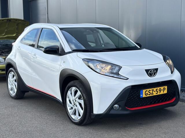 Toyota AYGO X 1.0 VVT-i MT Play / Airco / Carplay / Camera