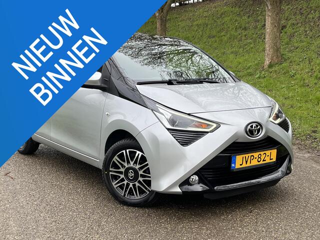Toyota AYGO 1.0 VVT-i x-play