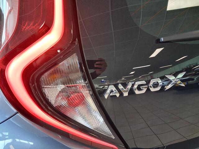 Toyota AYGO X 1.0 VVT-i MT Play ACTIE PRIJS ¤20.750,-