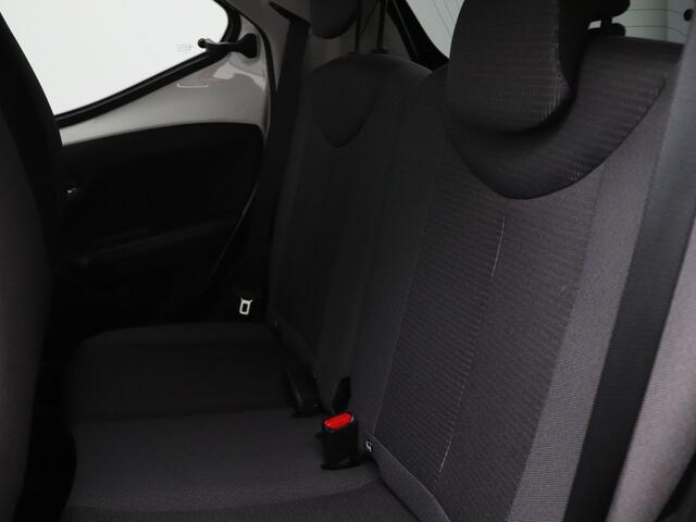 Toyota AYGO VVT-i x-joy 70pk Camera | Climate | Carplay