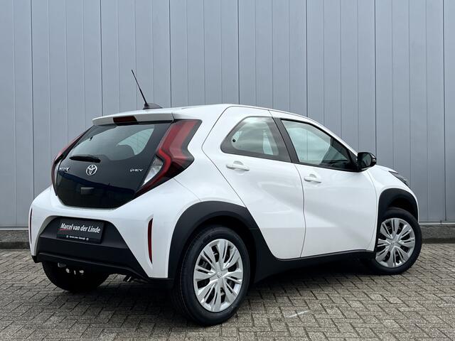 Toyota AYGO X Hybrid 115 play Hybrid NIEUW VOORRAAD LEVERBAAR