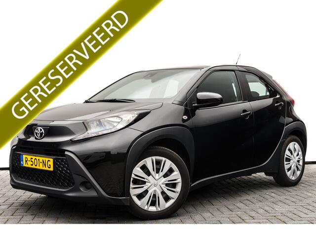 Toyota AYGO X 1.0 73 PK VVT-i MT Play | Ned Auto | Airco Hoge zit / instap | | Camera | Airco | Cruise control adaptief |Dab | Bluetooth | stuur leder |