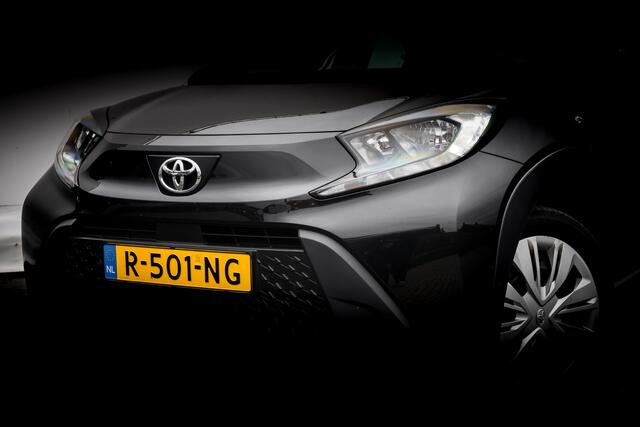 Toyota AYGO X 1.0 73 PK VVT-i MT Play | Ned Auto | Airco Hoge zit / instap | | Camera | Airco | Cruise control adaptief |Dab | Bluetooth | stuur leder |