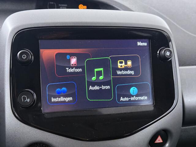 Toyota AYGO 1.0 VVT-i x-play limited