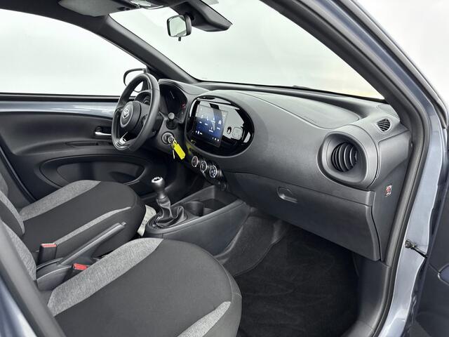 Toyota AYGO X 1.0 VVT-i MT Play | NL-Auto | Dealeronderhouden | 1E Eig |