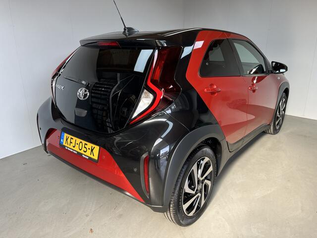 Toyota AYGO X 1.0 VVT-i MT Premium Apple Carplay Stoelverwarming Camera