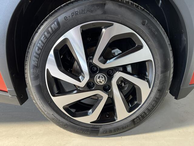 Toyota AYGO X 1.0 VVT-i MT Premium Apple Carplay Stoelverwarming Camera