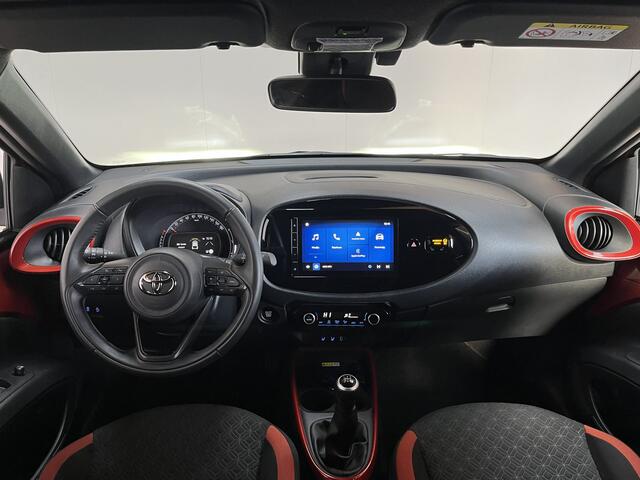 Toyota AYGO X 1.0 VVT-i MT Premium Apple Carplay Stoelverwarming Camera