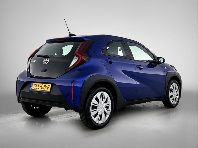 Toyota AYGO X 1.0 VVT-i MT Play