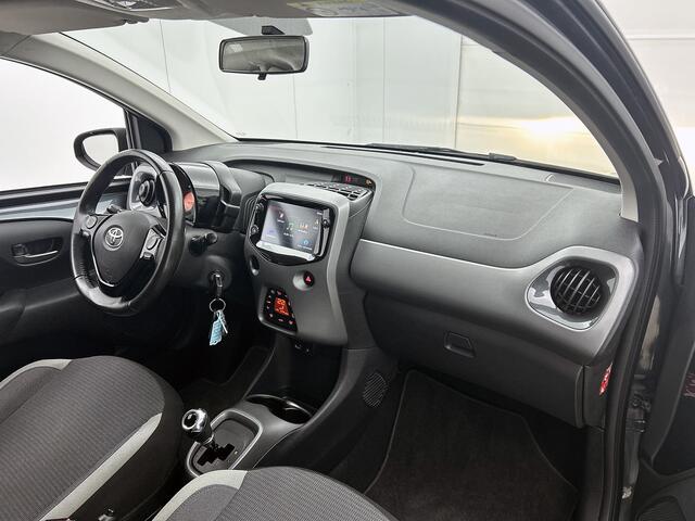 Toyota AYGO 1.0 VVT-i x-joy Automaat | Clima | Navi | LMV |