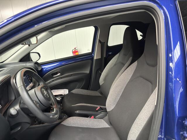 Toyota AYGO X 1.0 VVT-i MT first