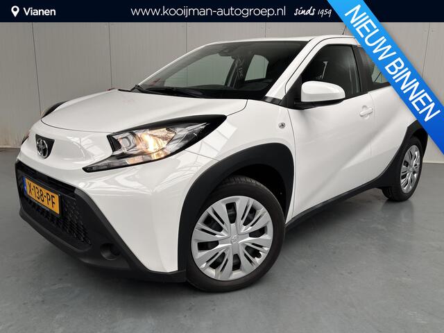 Toyota AYGO X 1.0 VVT-i S-CVT Play