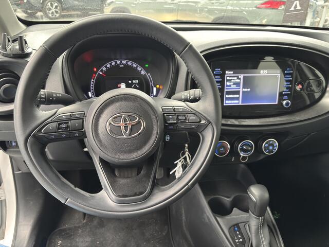 Toyota AYGO X 1.0 VVT-i S-CVT Play
