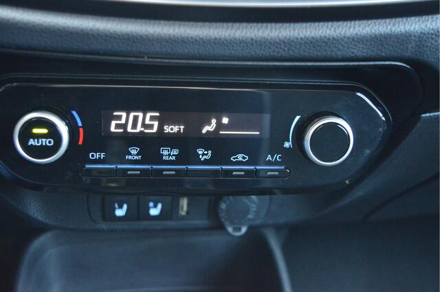 Toyota AYGO X 1.0 VVT-i S-CVT first