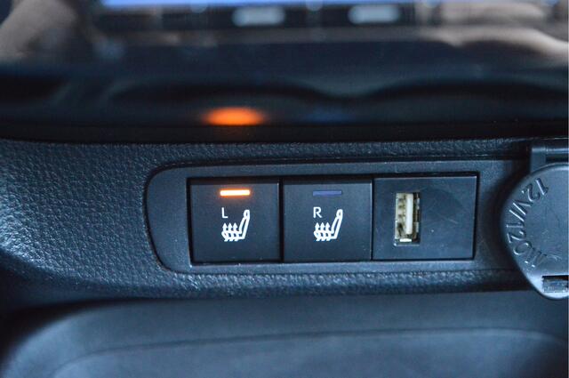 Toyota AYGO X 1.0 VVT-i S-CVT first