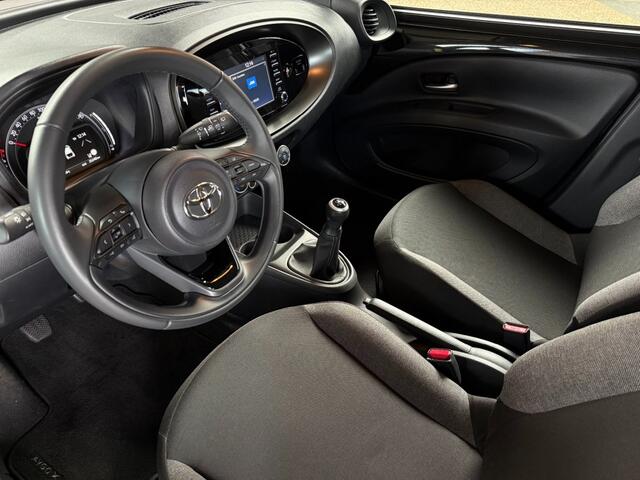 Toyota AYGO 1.0 VVT-i MT Play Camera 25000 km