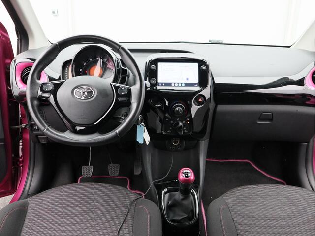 Toyota AYGO 1.0 VVT-i x-cite/ lage km/ zeer mooi!