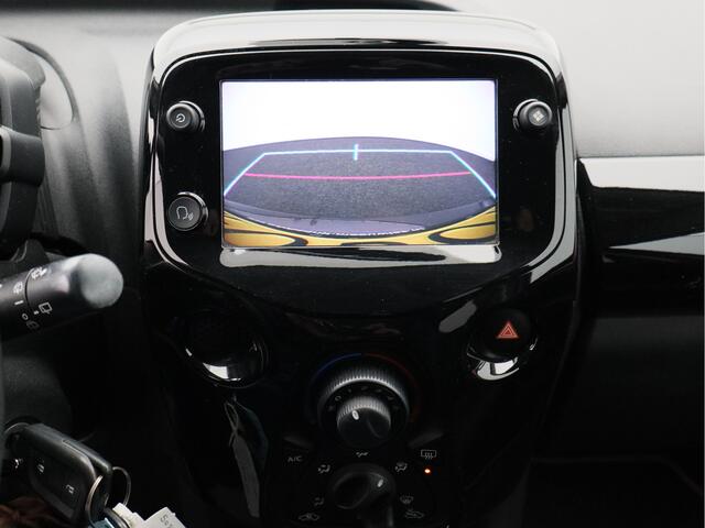 Toyota AYGO 1.0 VVT-i x-cite/ lage km/ zeer mooi!